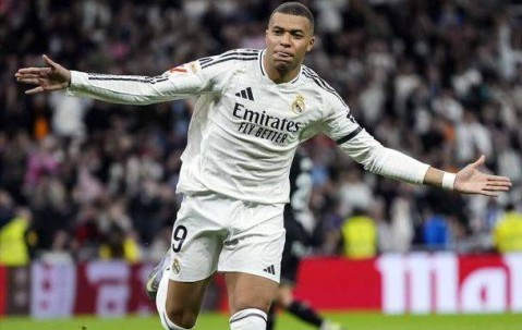 2-0，皇马揽84分获亚军，26岁姆巴佩轰入赛季第43球+剑指西甲金靴