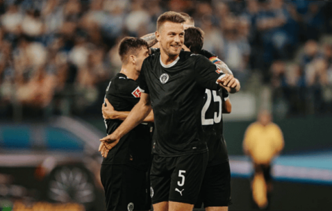 德甲：圣保利vs汉堡，谁能重返胜轨？