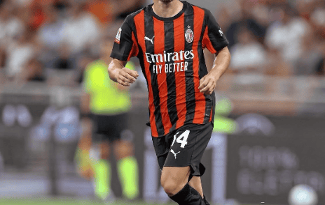 5场首发＋带队四连胜！皇马后悔放他，中场崩盘，低估金球级实力