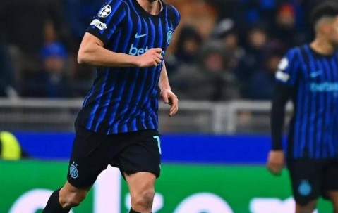 国米为何换下正副队长？第三火力点成谜，佩里西奇或成最后答案