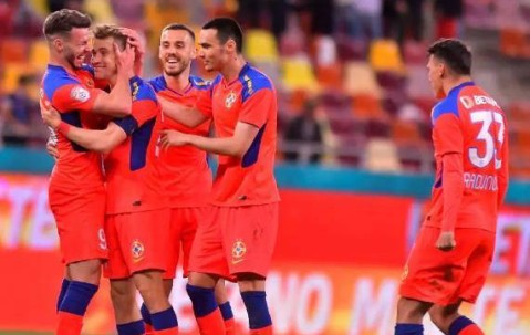 欧冠资格赛上演惊天冷门！小球队击败前冠军，身价仅550万欧