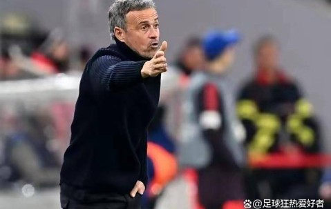 大巴黎咋突然这么强？433阵型令恩里克效仿克鲁伊夫全攻全守