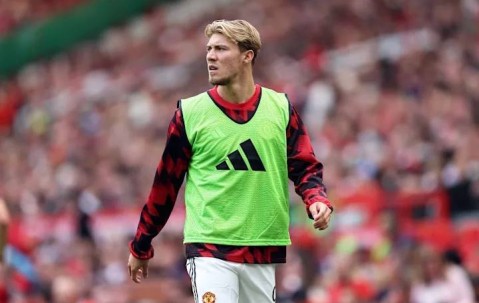 霍伊伦德同意永久离开曼联，即将赴意大利接受体检