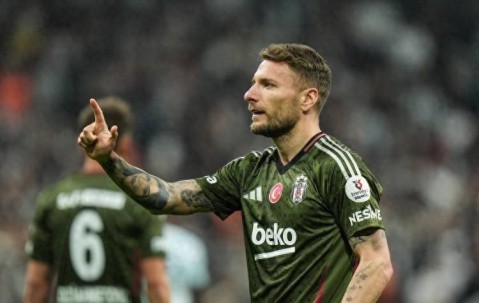 4次意甲金靴要落叶归根 米兰有意因莫比莱 上赛季19球4助