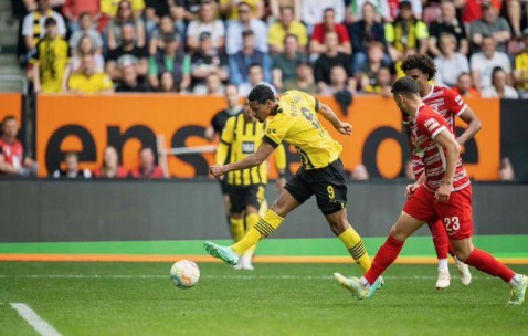 德甲焦点战前瞻：圣保利主场誓破不败金身！奥格斯堡客战欲掀翻黑马，核心球员对决成胜负手