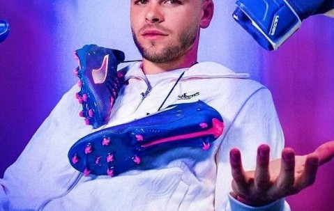 大巴黎未雨绸缪！新法国门神将成为首签，为多纳鲁马离队做准备