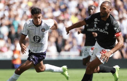 兰斯vs梅斯法甲升降级附加赛次回合详细分析