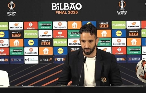 若曼联球迷和董事会对我不满，我会一分钱不要就走