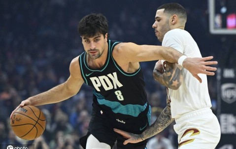 阿夫迪亚27分杨瀚森2分1板1助 开拓者战胜骑士