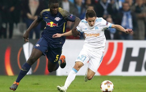 法甲联赛轮焦点对决即将上演，马赛与图卢兹的较量将成为检验两队战术体系与竞技状态的重要试金石