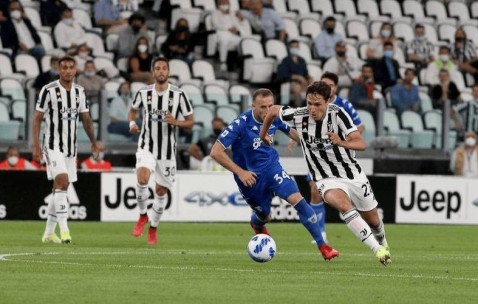 周日023意甲：比萨VS国际米兰 攻防博弈解析