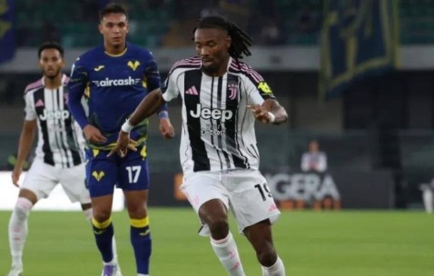 意甲一夜变天！那不勒斯竟成唯一全胜球队，AC米兰狂飙紧追，尤文意外翻车！