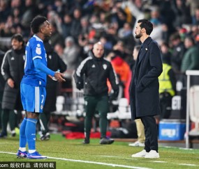 西甲欧战席位争夺战！西班牙人主场迎战塞尔塔 两队状态低迷谁能打破困局？