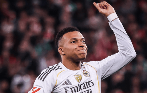 一场3-0让西甲争冠格局大乱，前2只差1分，姆巴佩追平C罗神纪录