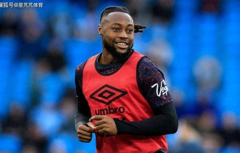 钱准备好了么？6500万解约条款即将生效，曼市双雄利物浦抢夺边锋