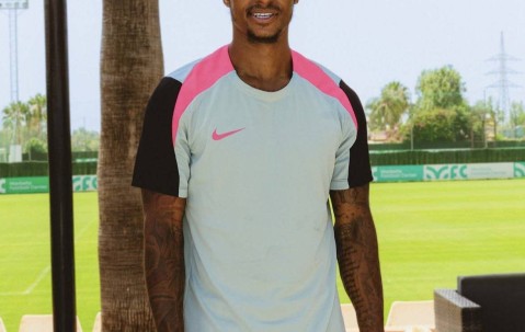 拉什福德想去巴萨曼联却推销给皇马！阿隆索断然拒绝，4000万太贵且不适合