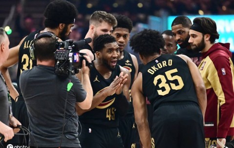 骑士常规赛斩获荣誉无数 半决赛惨遭绅士横扫