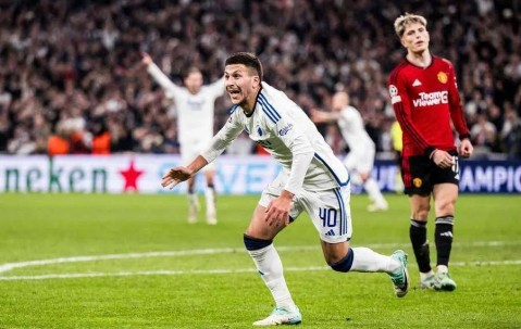 闪电截胡！巴萨击败10大豪门抢下19岁瑞典妖星，曾在欧冠绝杀曼联