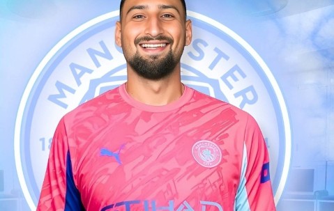 1000万欧元低了？土超豪门正式报价曼城31岁门神，多纳鲁马达成协议