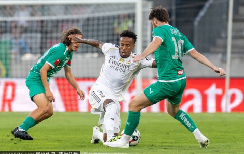 皇马防线再迎挑战：阿拉巴能否重返巅峰？