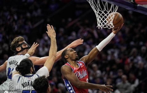马克西20分布莱克31分 魔术41分狂胜76人