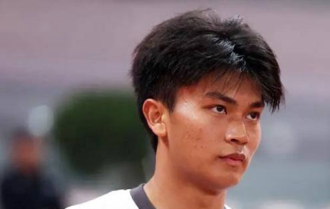 上港两主力确认离队，前往五大联赛投效法甲名帅，孙祥劝说无果