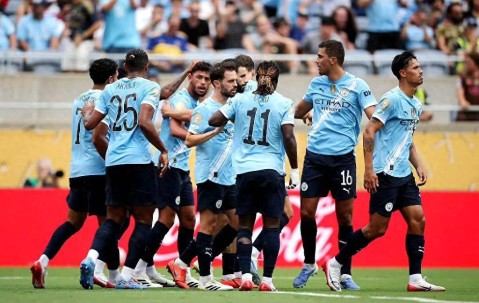 世俱杯三连胜，5-2！两场狂飙11球，曼城夺头名，意甲豪门遭碾压