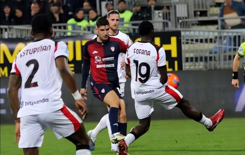 意甲19轮：AC米兰敢让魔笛轮休？卡利亚里或迎来温馨卡位战