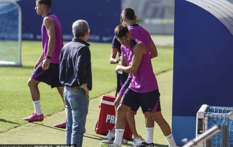 巴塞罗那新星奥尔莫：迎接挑战，笑对困难