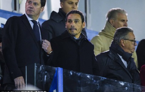 皇马防线告急！哈维·阿隆索迎双线作战考验，16岁天才后卫或将临危受命