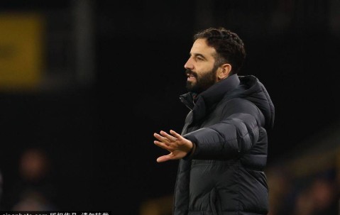 曼联内部矛盾加剧：阿莫林与高层意见不合，343战术与引援成焦点