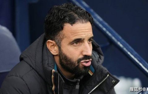 曼联生涯彻底凉透！阿莫林直接除名，罗马诺实锤