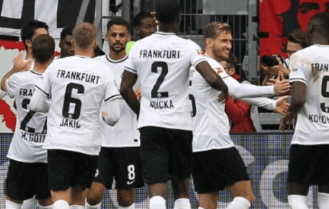 周日038德甲法兰克福VS沃尔夫斯堡：德甲巅峰战，法兰克福主场龙焰能否吞噬落魄狼堡？