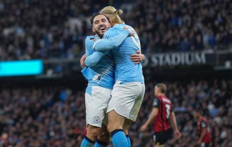 足坛一夜动态：巴萨11连斩鱼腩，曼城3-1挑落黑马，米兰双响高奏凯歌