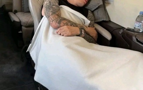 加纳乔恐留在曼联，曝将回归参加全队合练！铁人归队更改球衣号码