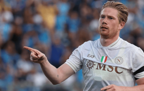 一场2-0让孔蒂取得开门红，德布劳内破门，收获意甲处子球