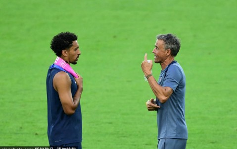 法甲巅峰对决：图卢兹主场迎战巴黎圣日耳曼