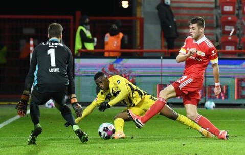 德甲-柏林联合VS门兴：复兴无期，老牌劲旅为保级而战