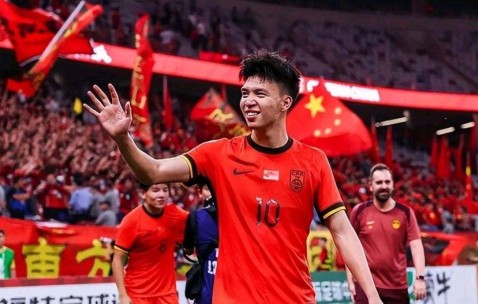 19岁国足新星登陆德乙，半年冲德甲，复刻传奇？