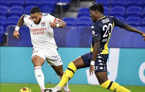 法甲真是五大联赛凑数者？巴黎金元背后藏着另一个平行世界