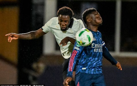 联赛杯-埃泽斩获处子球特罗萨德破门 阿森纳2-0进16强