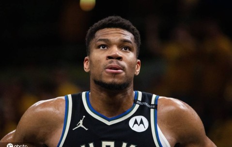 均薪超7000万!若字母留队 明夏有资格签4年2.9亿美元合同