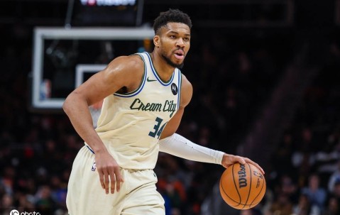 曝勇士过去十年一直想要字母哥 现在可能是他们唯一的机会