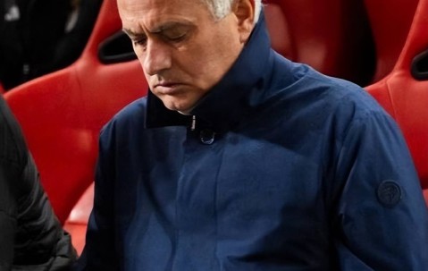 3-1后！让穆帅争2有望：本菲卡半程不败+差对手3分，前二进欧冠