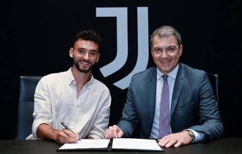 官方：尤文签下若昂-马里奥，转会费总价1260万欧&分期四年