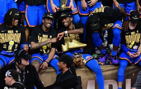 NBA官方东西部排名:雷霆骑士领跑 湖勇未进前四