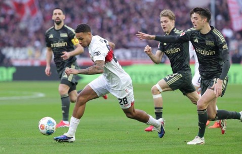 随着弗赖堡2-2，斯图加特1-1，德甲最新积分出炉