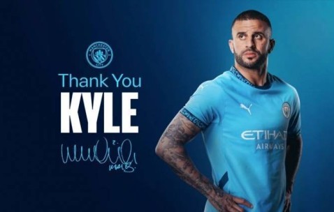 曼城官网发文告别沃克：8年蓝月生涯结束，祝未来一切顺利！