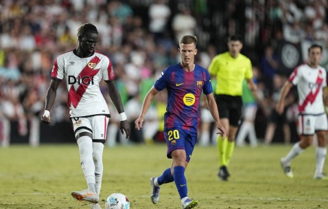 巴萨内部默契？全能球星澄清传言：一切处在掌控中