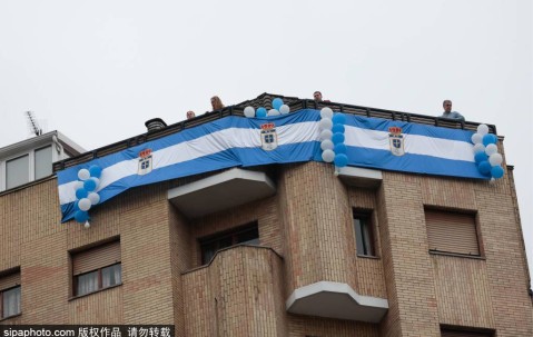 西乙升级附加赛决赛次回合：卡索拉破门 皇家奥维耶多总比分3-2米兰德斯升西甲</title>
        
    <title>西乙升级附加赛决赛次回合：卡索拉破门 皇家奥维耶多总比分3-2米兰德斯升西甲